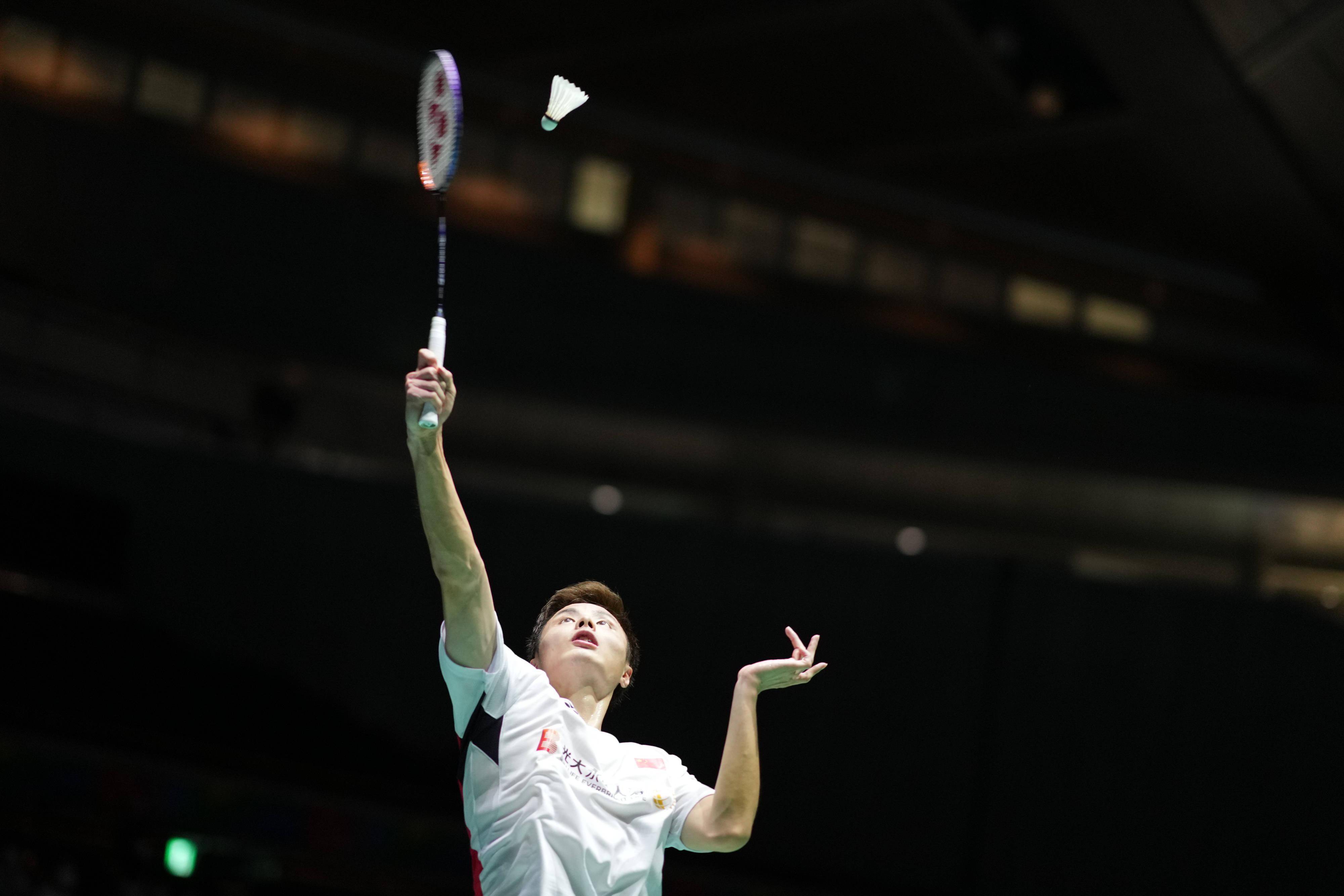 乎集体缺席 乎集体缺席