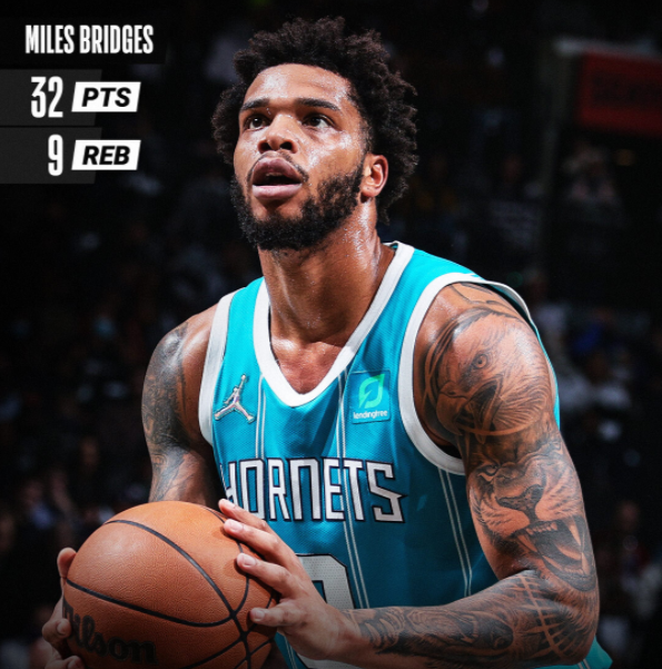 西热力江：新疆给赵睿720万顶薪都没留住 应该拿他换曾凡博、廖三宁